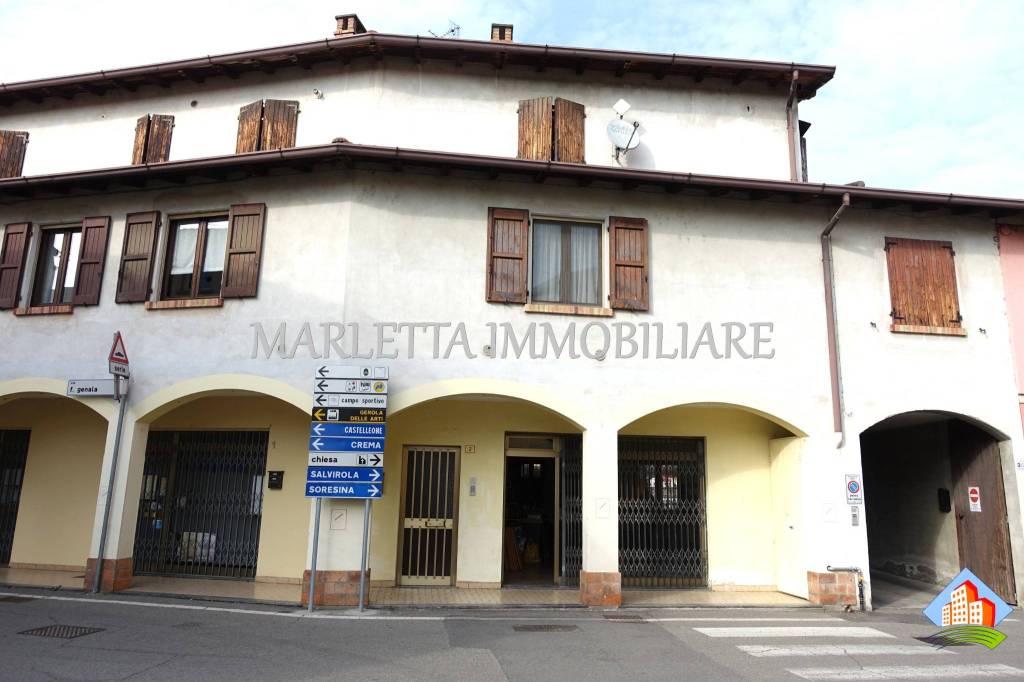 negozio in vendita a Fiesco