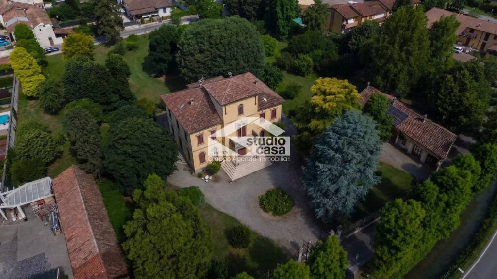 casa indipendente in vendita a Fiesco