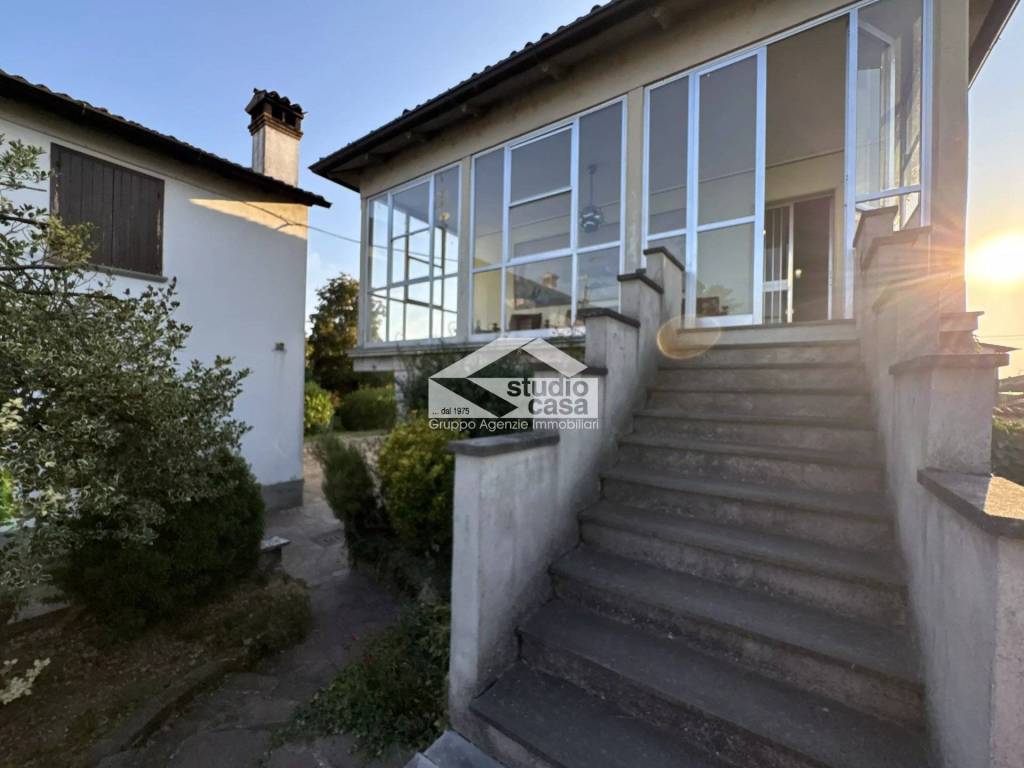casa indipendente in vendita a Fiesco
