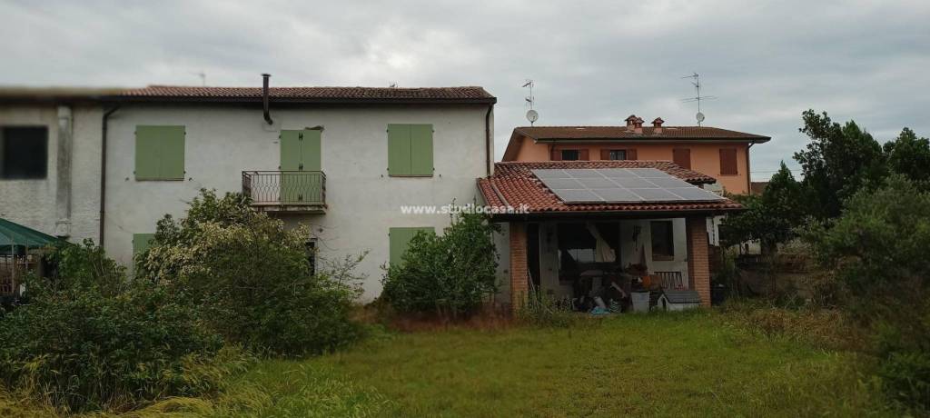 casa indipendente in vendita a Formigara