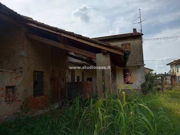 casa indipendente in vendita a Formigara in zona Cornaleto