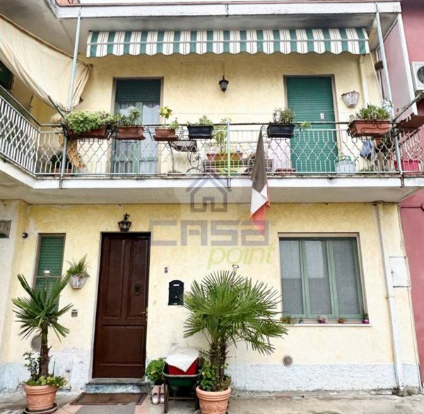 casa indipendente in vendita a Formigara