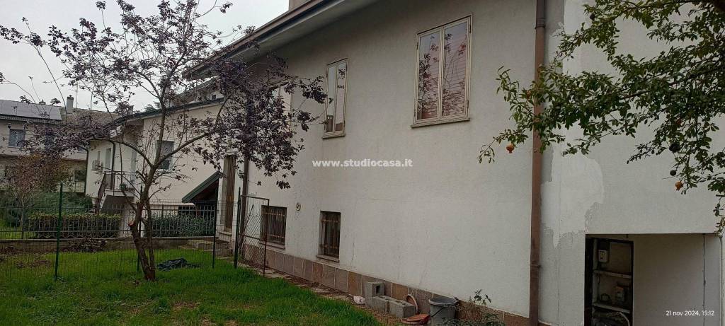 casa indipendente in vendita a Formigara