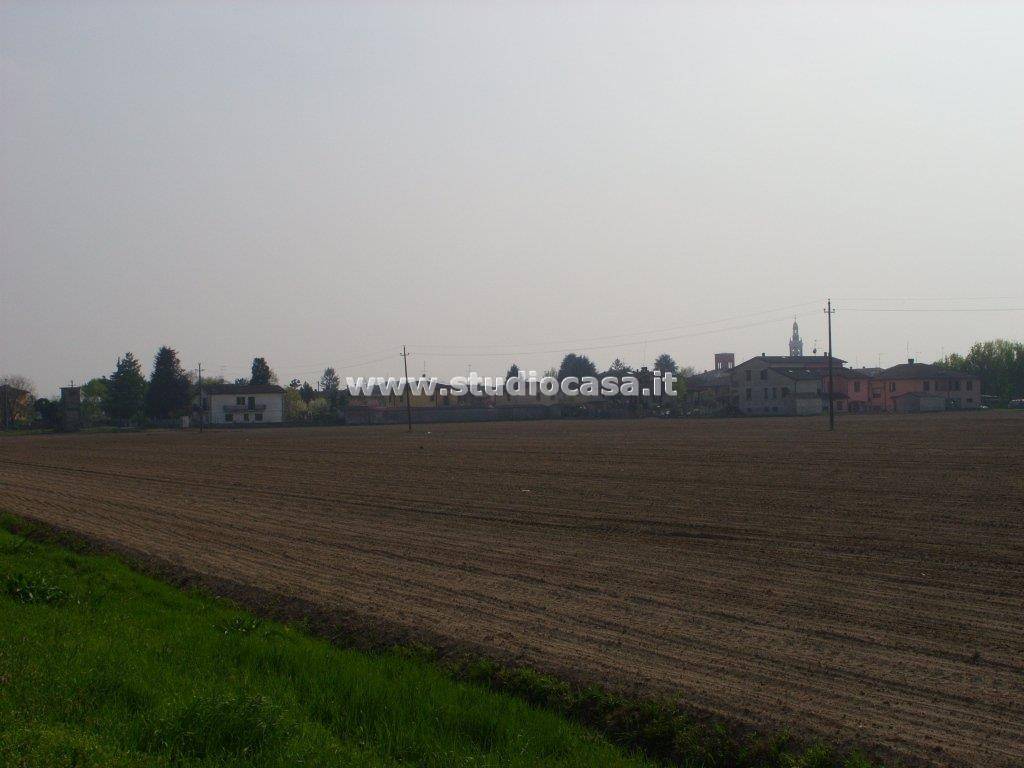casa indipendente in vendita a Formigara