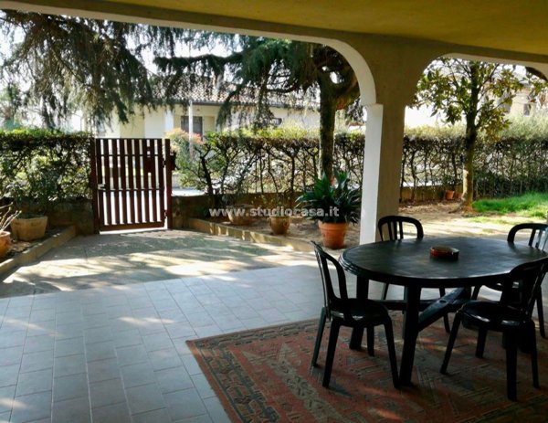 casa indipendente in vendita a Formigara