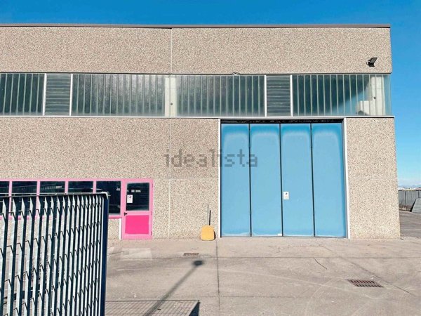 locale di sgombero in vendita a Formigara