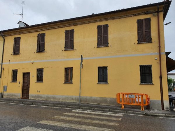 casa indipendente in vendita a Formigara