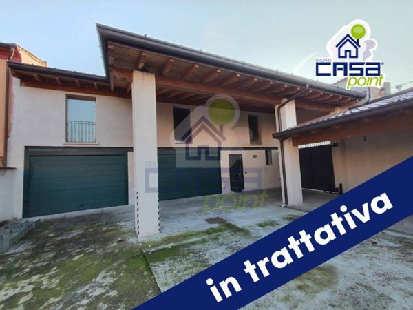 appartamento in vendita a Gabbioneta-Binanuova in zona Gabbioneta