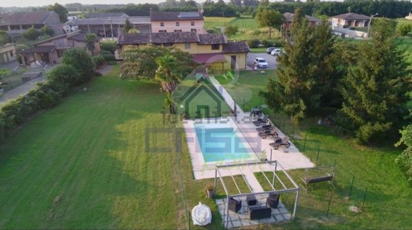 casa indipendente in vendita a Gabbioneta-Binanuova