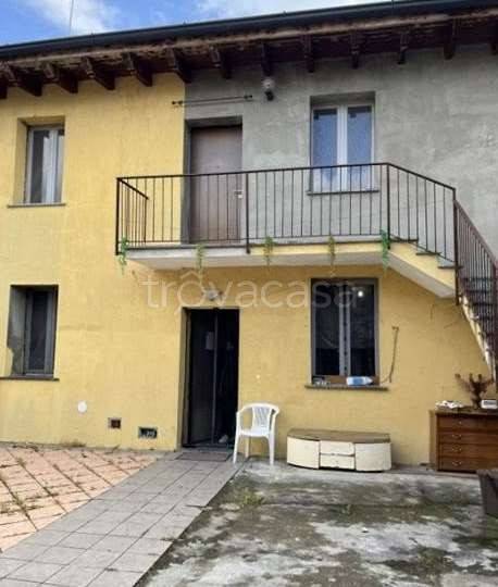 appartamento in vendita a Gabbioneta-Binanuova