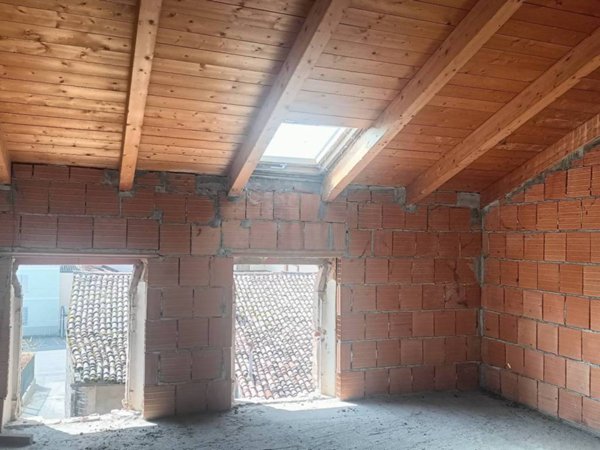 casa indipendente in vendita a Gabbioneta-Binanuova in zona Binanuova