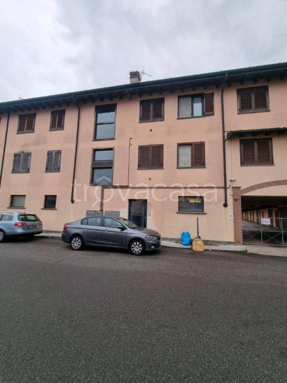 appartamento in vendita a Gadesco-Pieve Delmona in zona Ardole San Marino