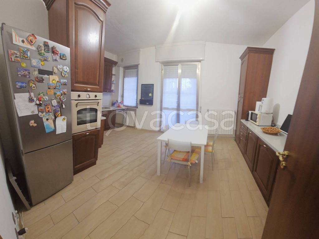 appartamento in vendita a Gadesco-Pieve Delmona in zona Ardole San Marino