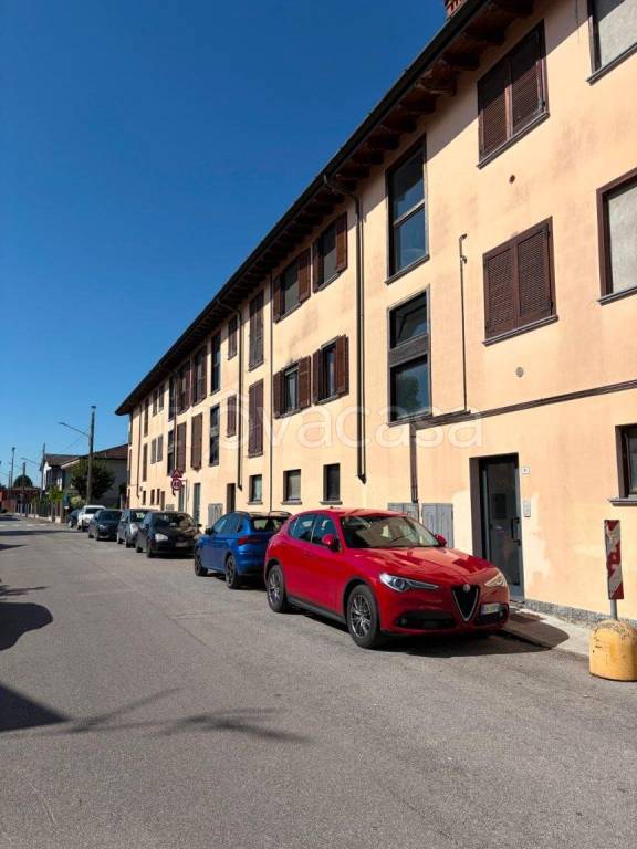 appartamento in vendita a Gadesco-Pieve Delmona in zona Ardole San Marino