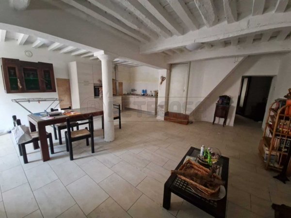 casa indipendente in vendita a Gadesco-Pieve Delmona in zona Cà de' Quinzani