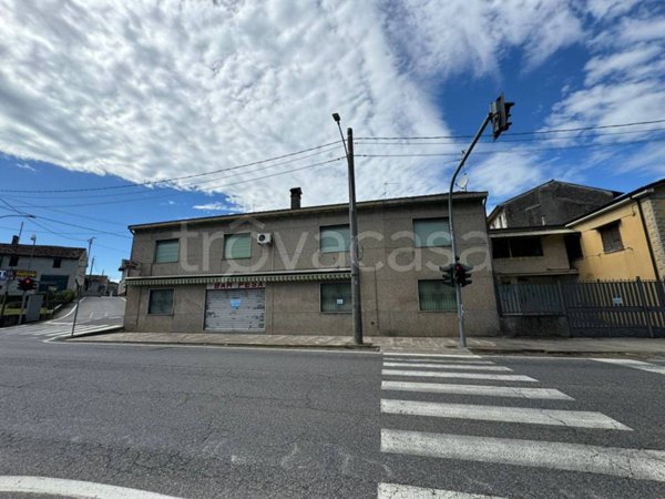 casa indipendente in vendita a Genivolta
