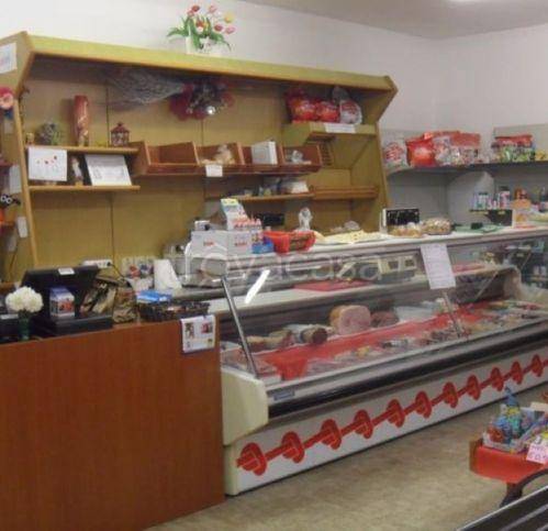 negozio in vendita a Genivolta
