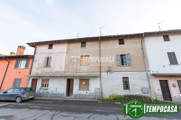 casa indipendente in vendita a Genivolta