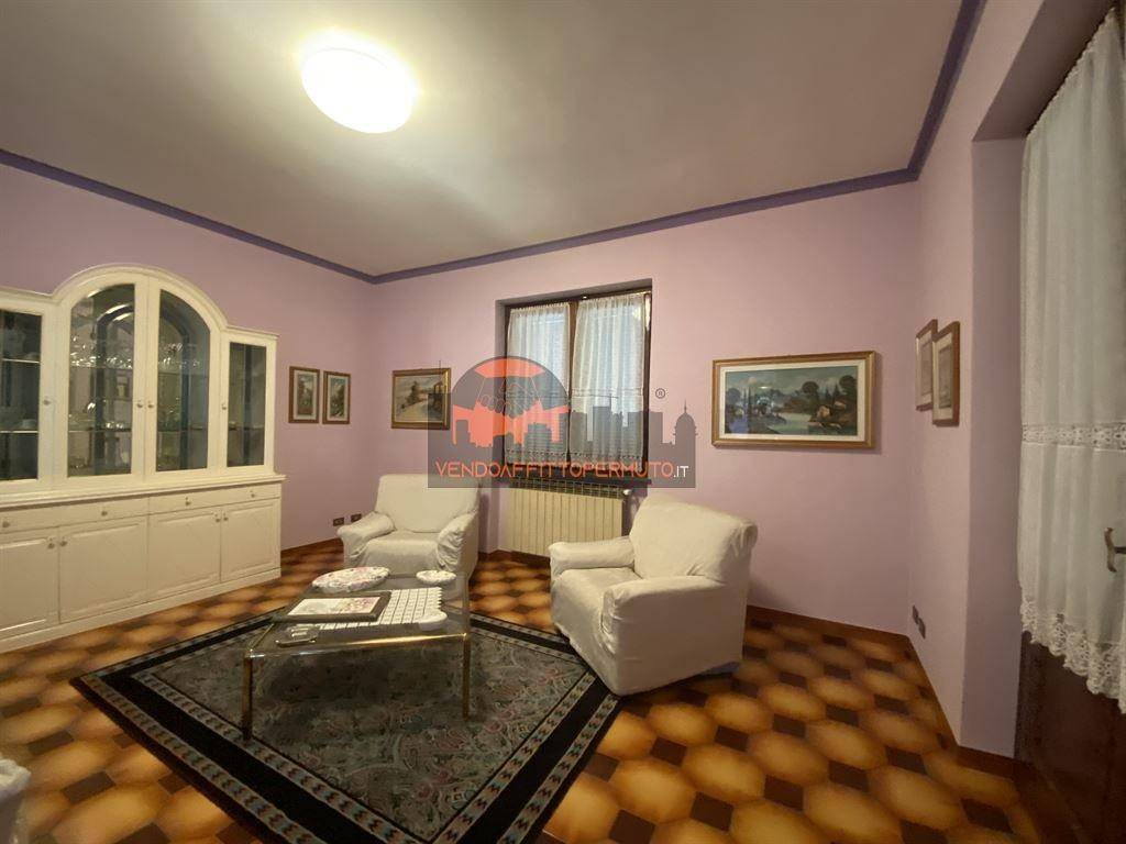 casa indipendente in vendita a Genivolta