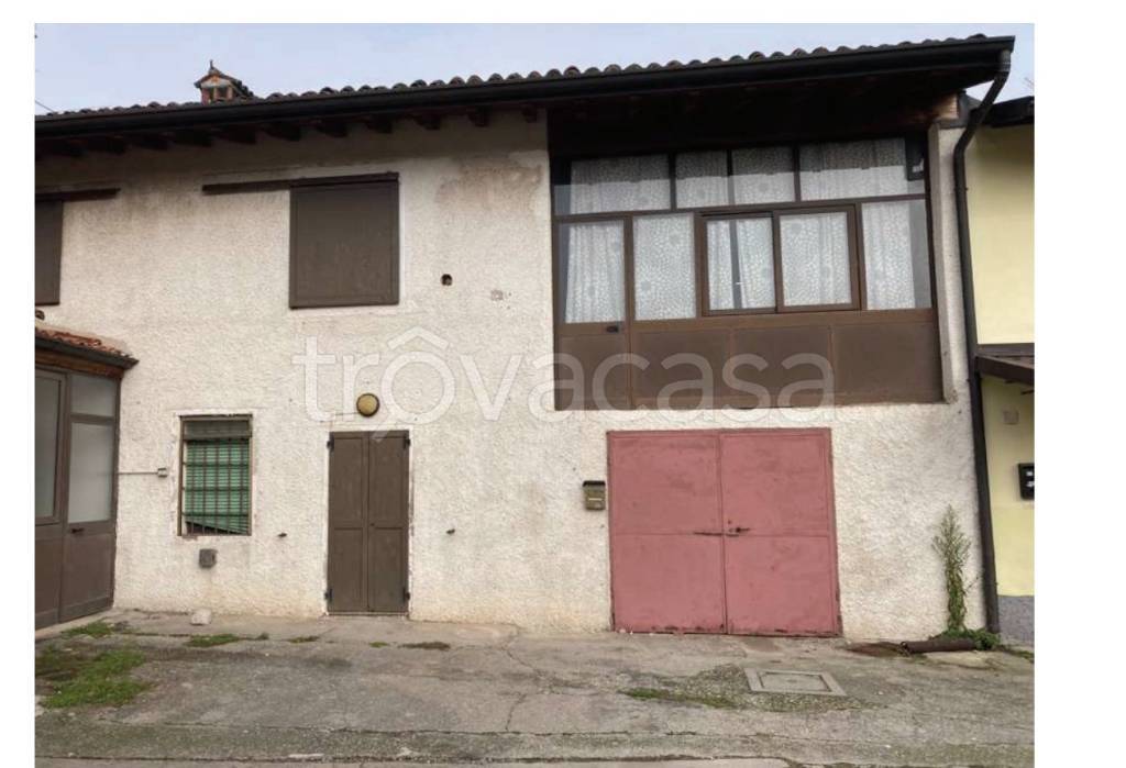 casa indipendente in vendita a Genivolta