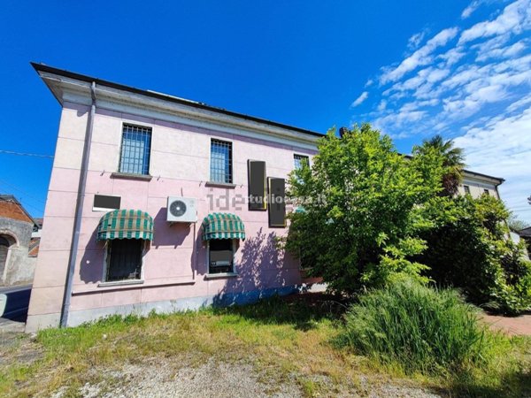 appartamento in vendita a Genivolta