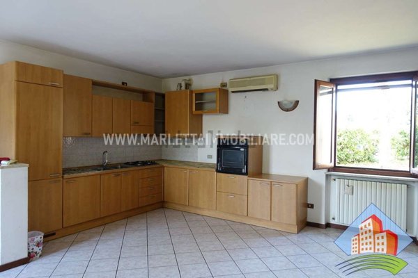 casa indipendente in vendita a Genivolta