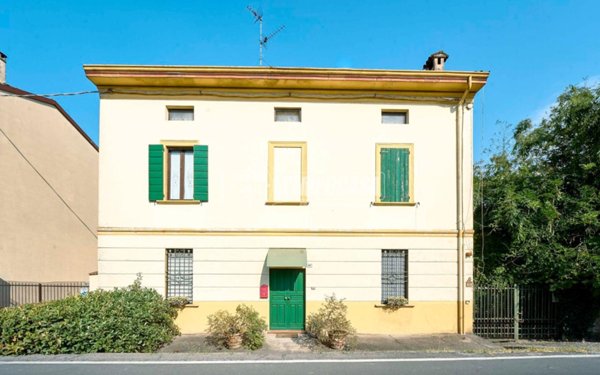 casa indipendente in vendita a Gerre de' Caprioli in zona Bosco ex Parmigiano