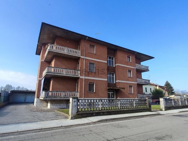 appartamento in vendita a Gerre de' Caprioli in zona Bosco ex Parmigiano