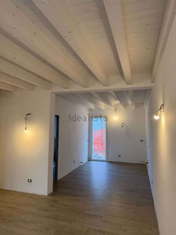 casa indipendente in vendita a Gerre de' Caprioli in zona Bosco ex Parmigiano