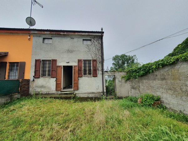 appartamento in vendita a Gombito