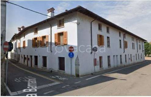 ufficio in vendita a Gombito