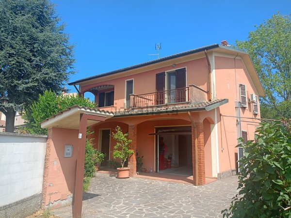 casa indipendente in vendita a Gombito in zona San Latino