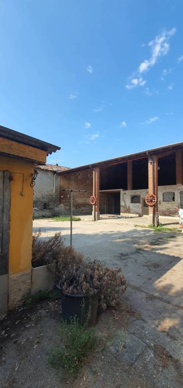 casa indipendente in vendita a Grontardo