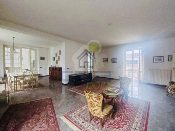 intera palazzina in vendita a Grontardo