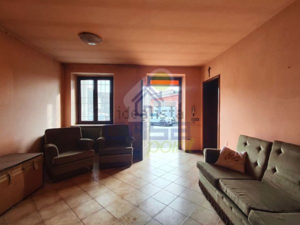 casa indipendente in vendita a Grontardo