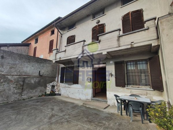 casa indipendente in vendita a Grontardo