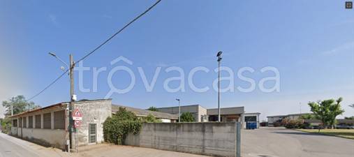 locale commerciale in vendita a Grontardo