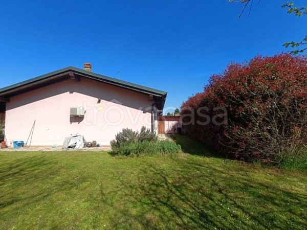 casa indipendente in vendita a Grontardo