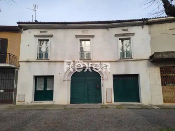 casa indipendente in vendita a Grontardo