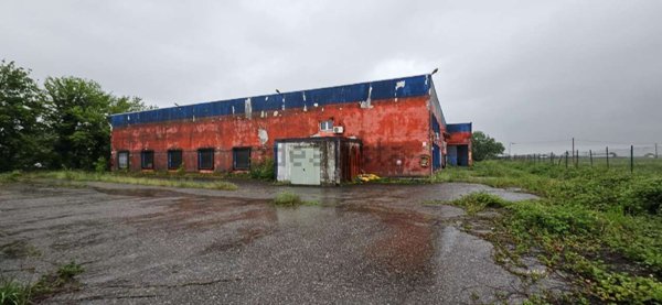 capannone in vendita a Grumello Cremonese ed Uniti