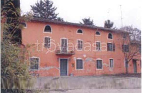 negozio in vendita a Grumello Cremonese ed Uniti in zona Grumello Cremonese