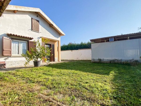 casa indipendente in vendita a Gussola