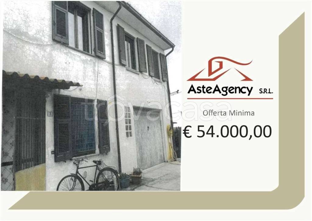 casa indipendente in vendita a Gussola