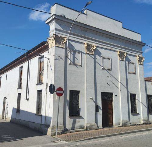 casa indipendente in vendita a Gussola