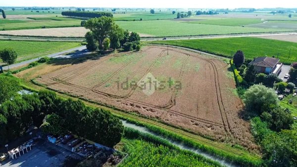terreno edificabile in vendita a Gussola
