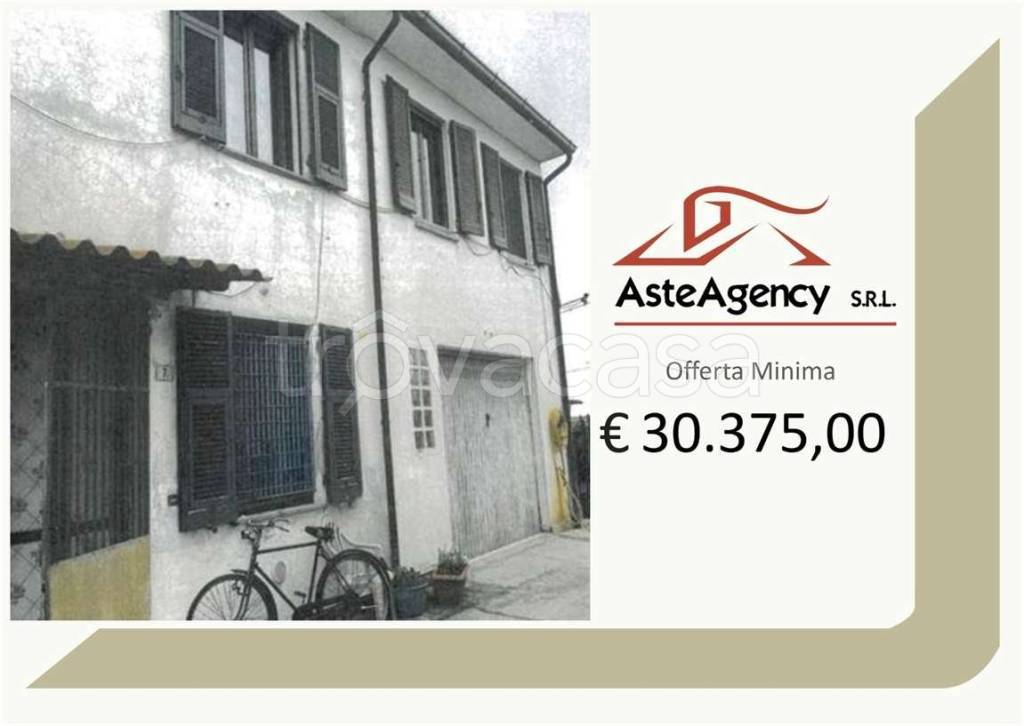 casa indipendente in vendita a Gussola