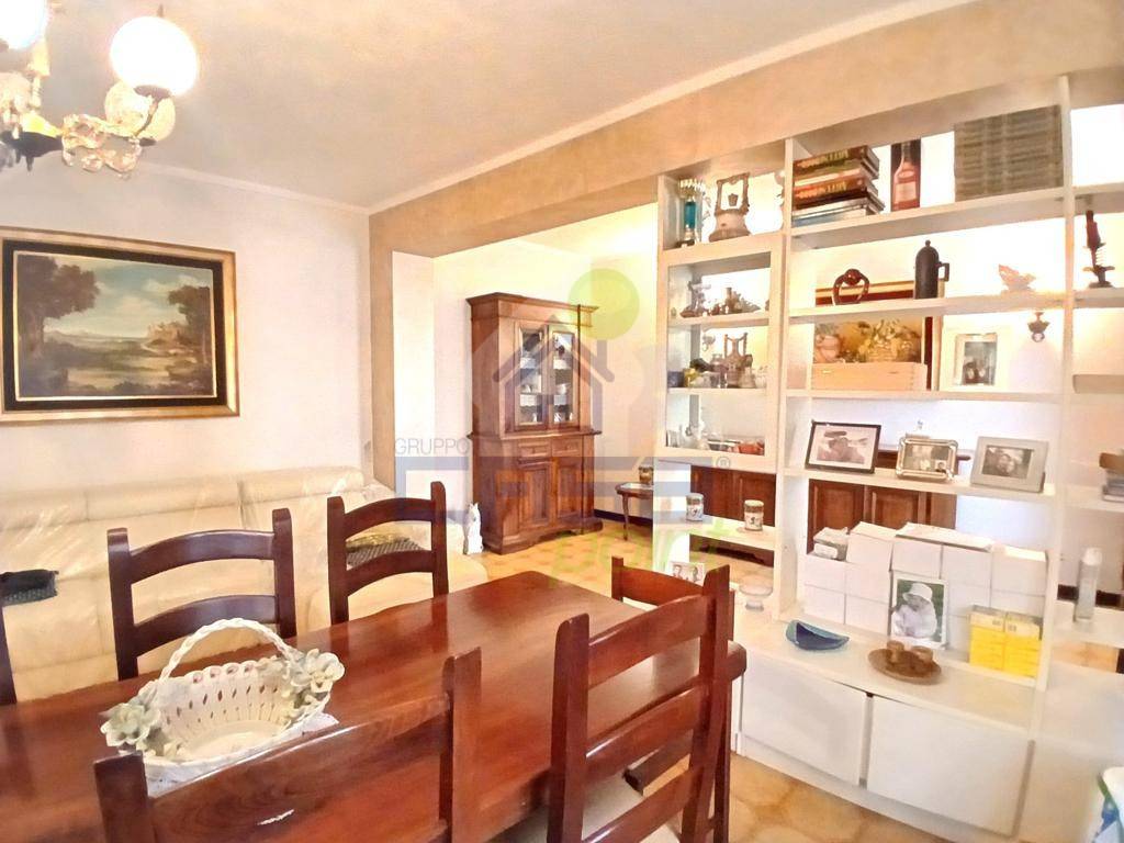 casa indipendente in vendita ad Isola Dovarese