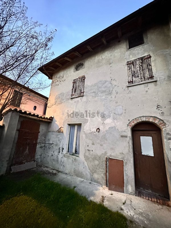 appartamento in vendita ad Isola Dovarese