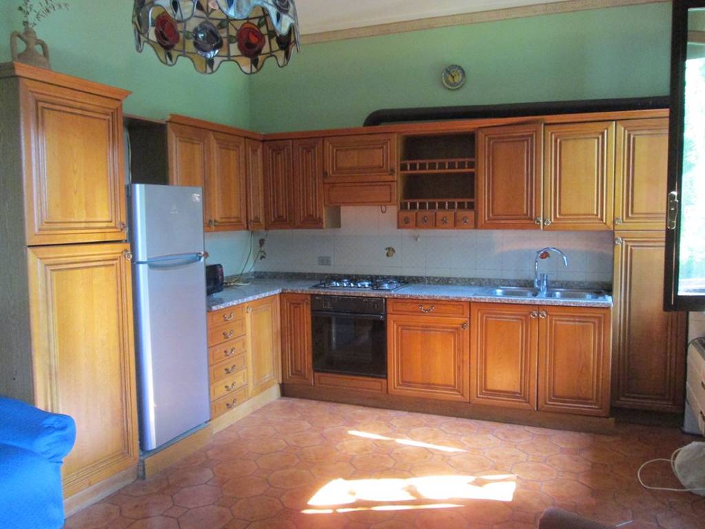 casa indipendente in vendita ad Isola Dovarese