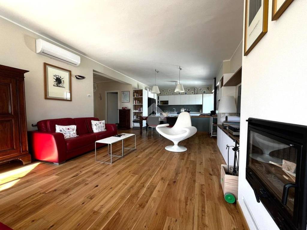 casa indipendente in vendita ad Izano